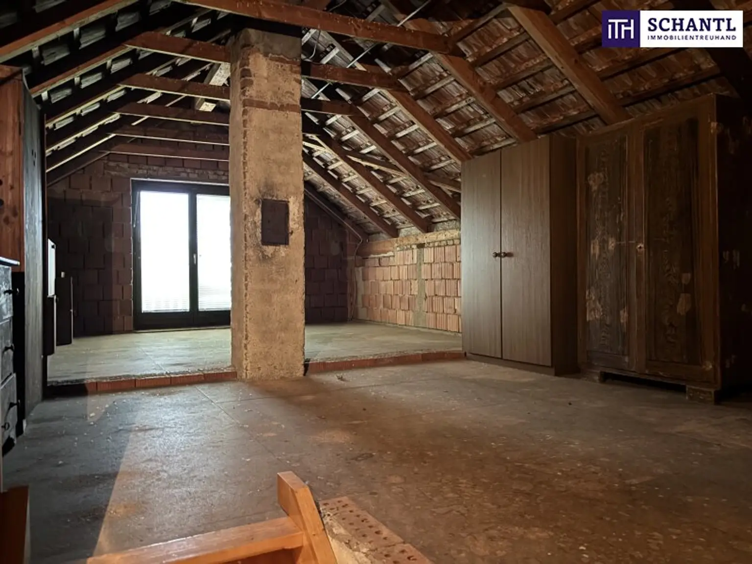 ++ SELTENE GELEGENHEIT ++ GENIAL für PFERDEHALTUNG ++ BAUERNHOF mit ca. 7 HA Landwirtschaftlicher Fläche und Wald ++ NEBENGEBÄUDE++ NÄHE GRAZ++