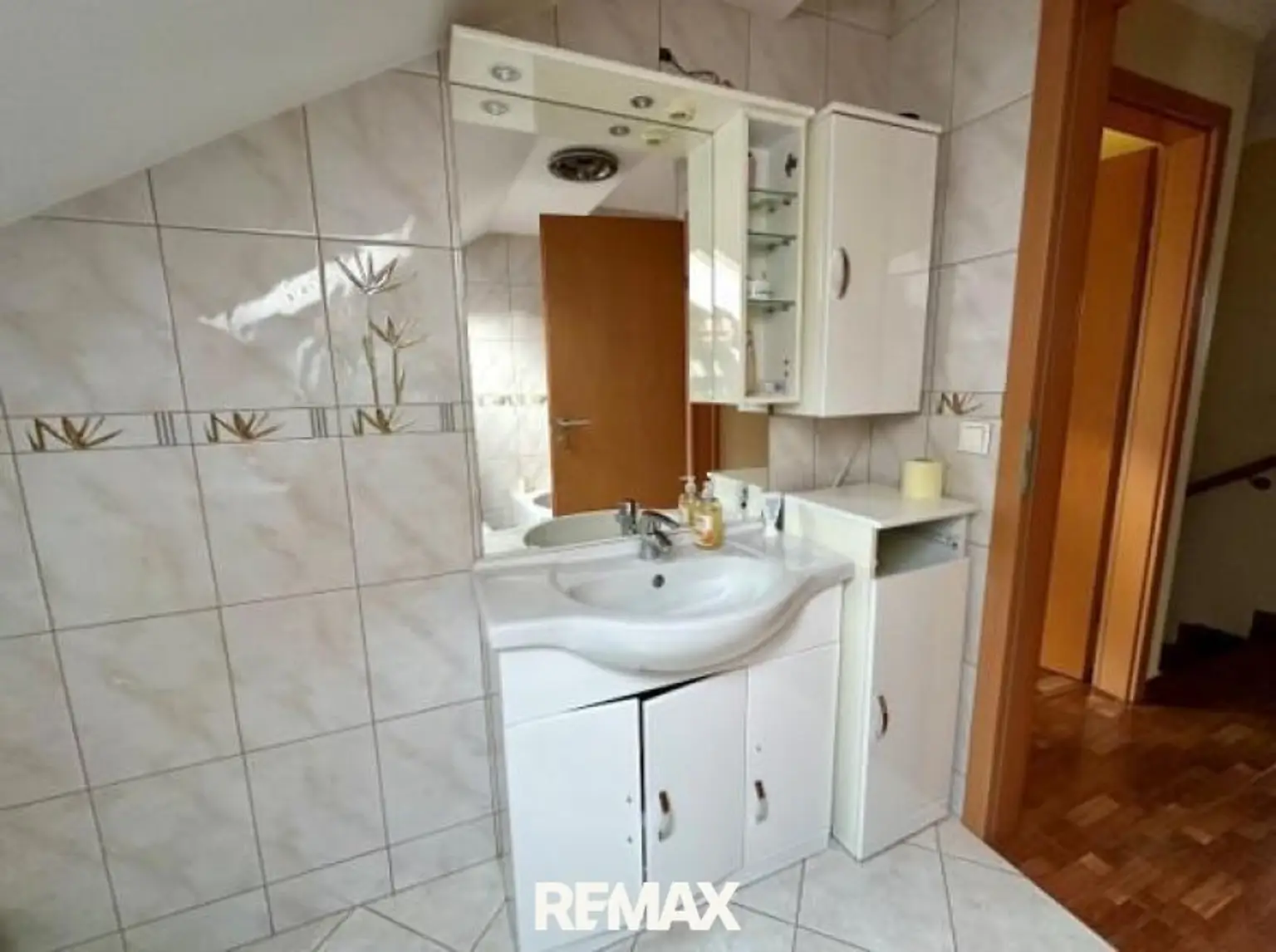 Objekt 2 - Wohnung 3 - Badezimmer