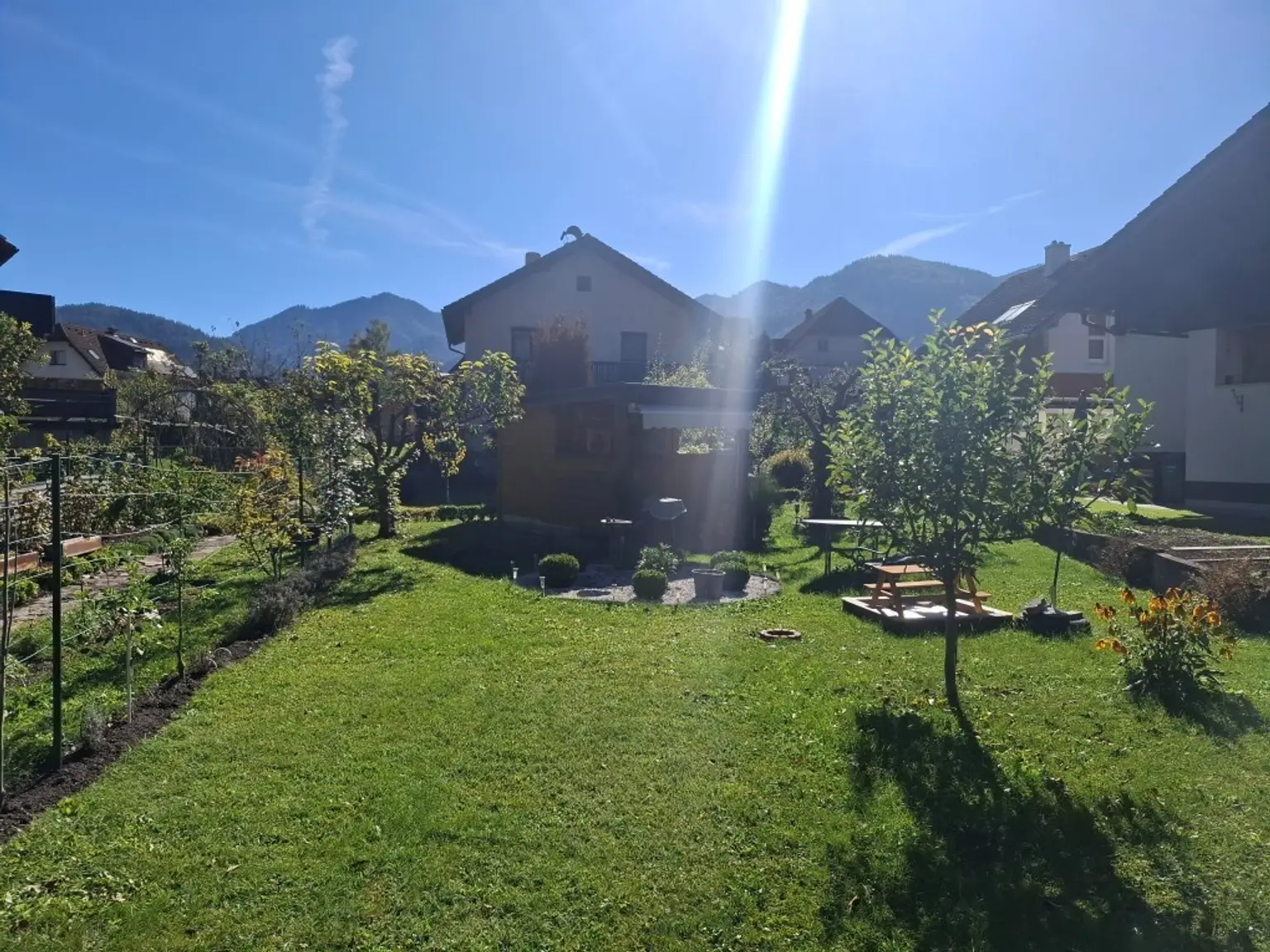 Renoviertes Zweifamilienhaus mit viel Grund in ruhiger Lage in Langenwang im Mürztal zu kaufen !