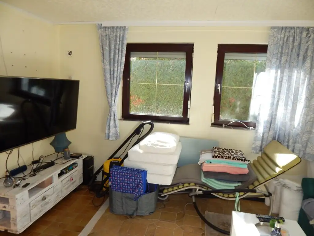 Ihr Traumhaus mit Garten und Pool in Ruhelage - Gepflegte Kleingartensiedlung, ganzjähriges Wohnen möglich