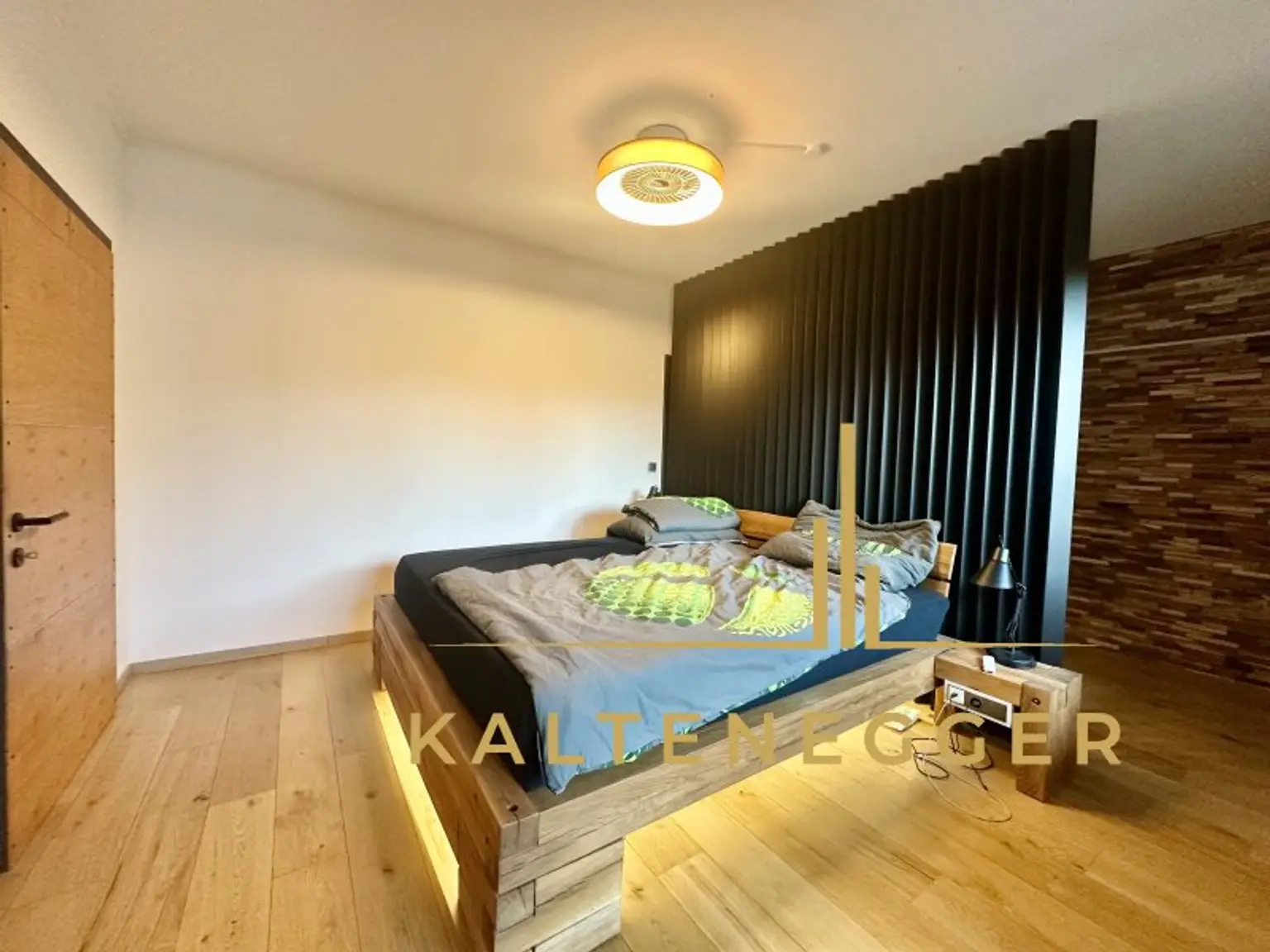 Traumhaftes Mehrfamilienhaus in Edlitz: 5 Zimmer und Pool