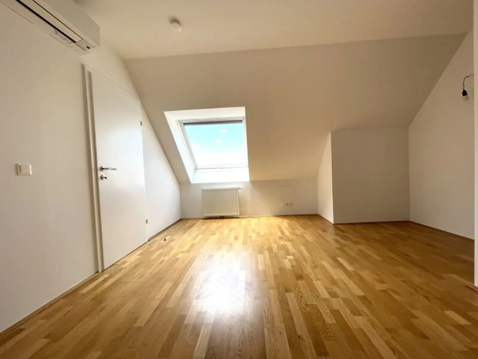 Dachgeschosswohnung - 4,5 Zimmer; 103,51 m² ,zum Kauf