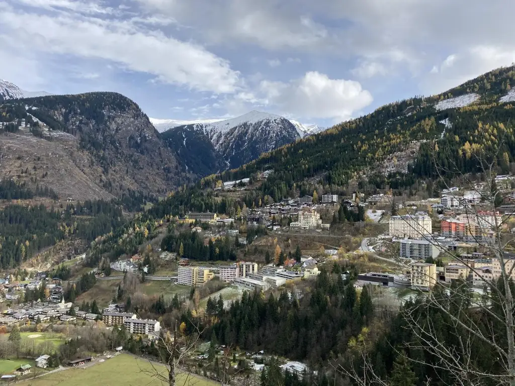 Panorama-Ferienappartmenthaus mit 6 eigenständigen Appartments in Bad Gastein
