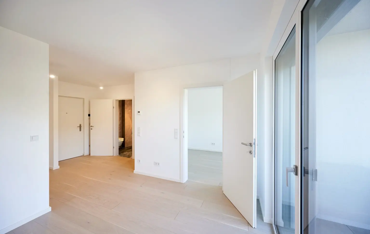 2-Zimmer-Wohnung im Neubau – Erstbezug, Parkblick, hochwertige Ausstattung