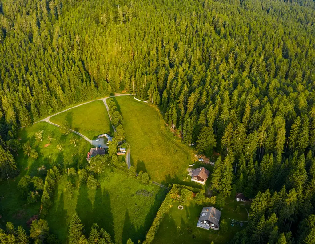 Baugrundstücke mit Zweitwohnsitz-Möglichkeit in herrlicher Naturlage