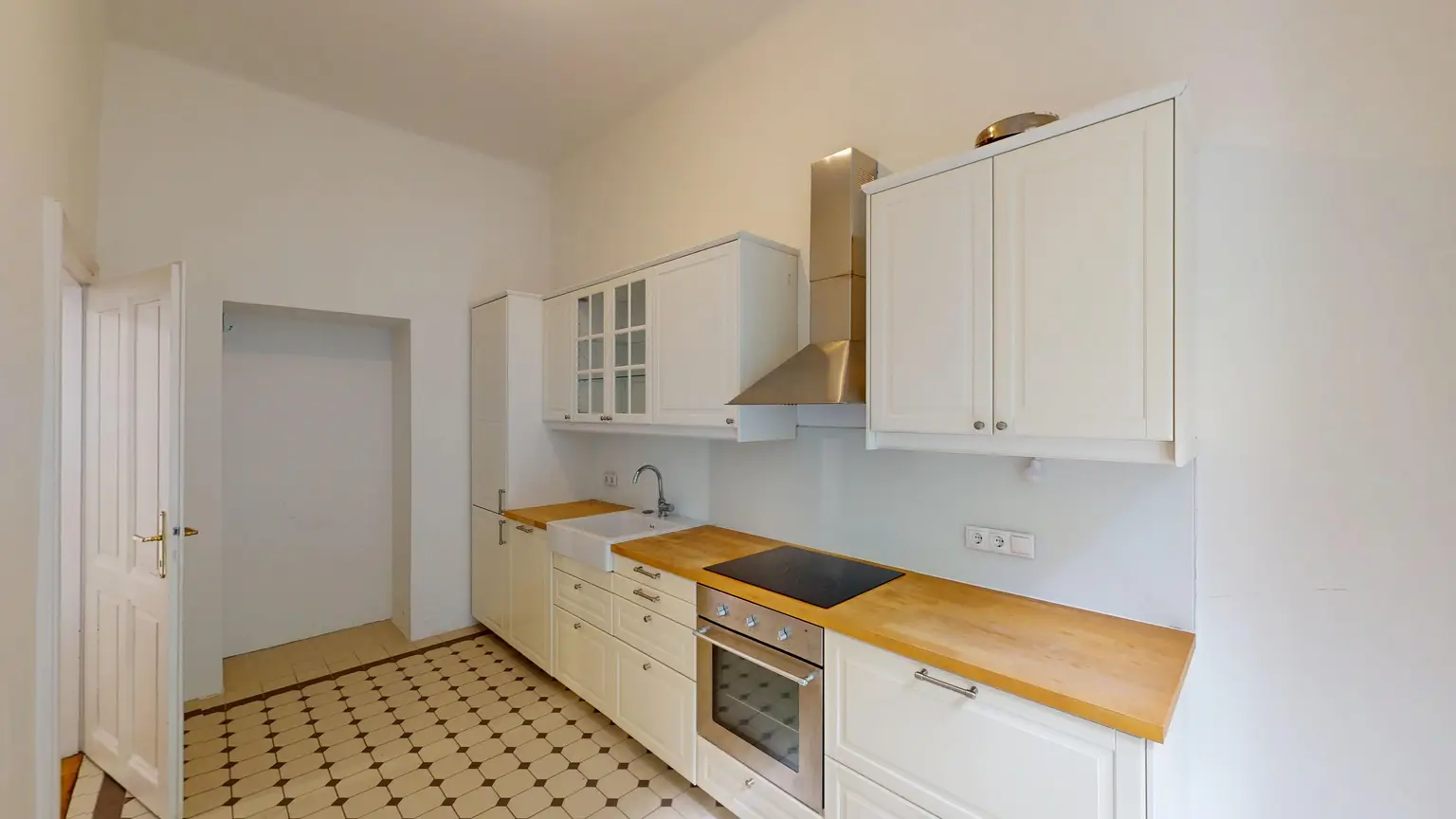 Helle 2-Zimmer-Altbauwohnung (Besichtigung am 14.05.26 von 16:00 - 16:45)