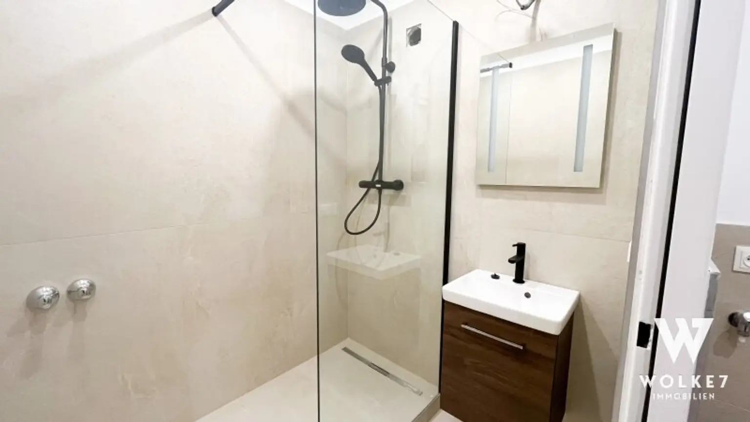 ERSTBEZUG nach SANIERUNG: Exklusive 2-Zimmer-Neubauwohnung mit hochwertiger Ausstattung und luxuriösem Bad I Nahe Heiligenstadt