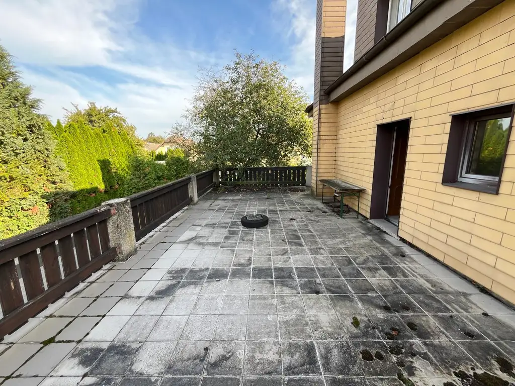 Bieterverfahren - Jetzt anmelden! Idyllisches Haus mit 2 Wohneinheiten in einzigartiger Lage an der Donau Persenbeug Zentrum