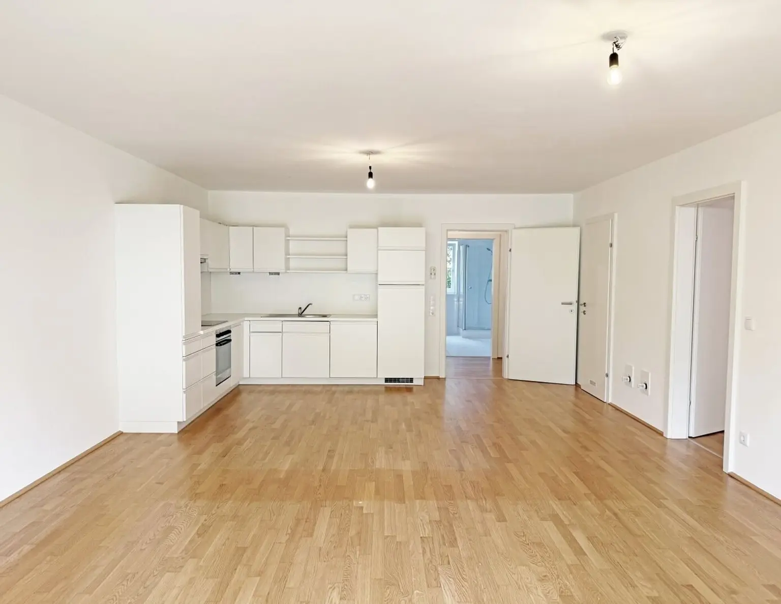 Rif - Moderne 3 Zimmer Gartenwohnung mit Tiefgarage