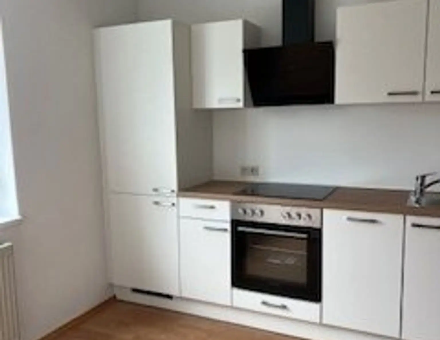 Sanierte lichtdurchflutete Wohnung im Zweifamilienhaus in Graz St. Peter- 70m² ERSTBEZUG, 3 Zimmer: davon Essen/Kochen und Wohnzimmer, Schlafzimmer