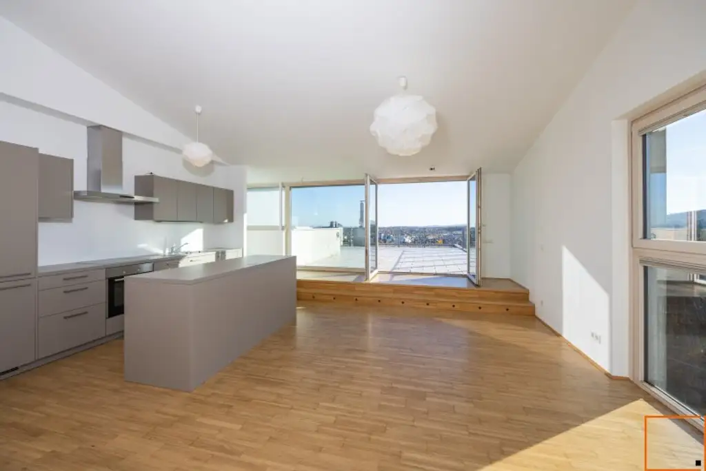 Dachterrassen-Maisonette mit 3 Schlafzimmern und sensationellem Weitblick