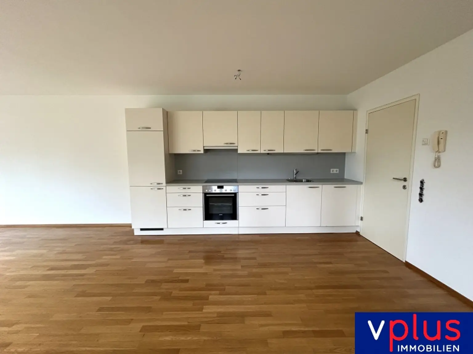 2-Zimmer-Wohnung in See- und Stadtnähe!