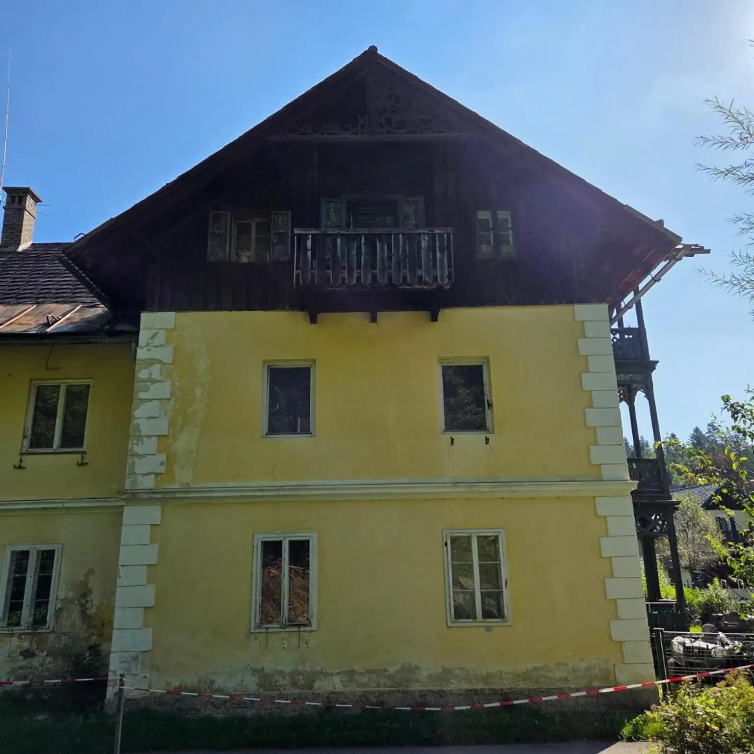 „Wohn und Badehaus Forelle“