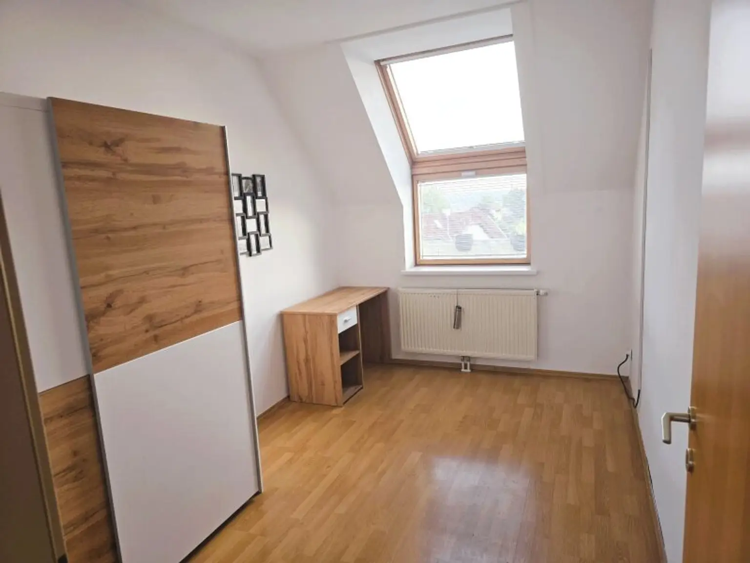 + Traumhafte Fernblickdachterrassenwohnung 80m² +  Dachterrasse 5,62 m² + Klimaanlage, moderne Dan-Küche + 4 lichtdurchflutete Zimmer +  €199.000,-  + Tiefgaragenplatz +