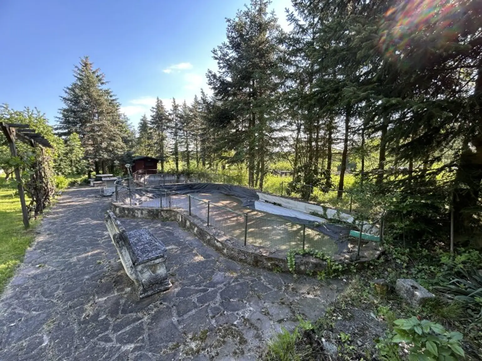 +++Charmantes Mehrfamilienhaus mit weitläufigem Naturgarten und vielseitigen Nutzungsmöglichkeiten!+++