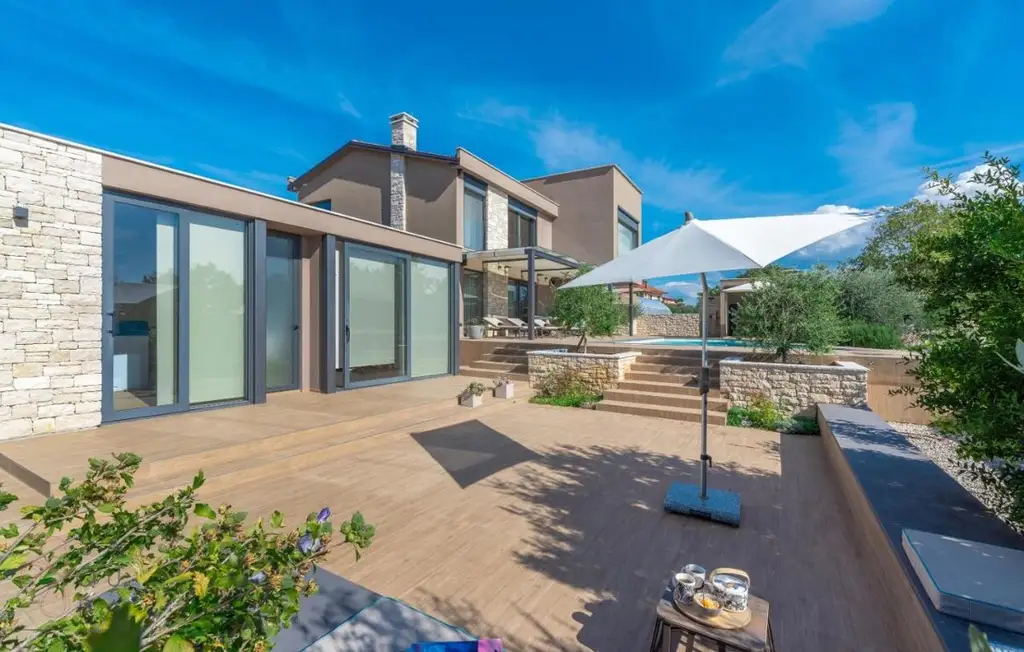 Modern Villa Umag – Mediterraner Luxus mit Investitionswert