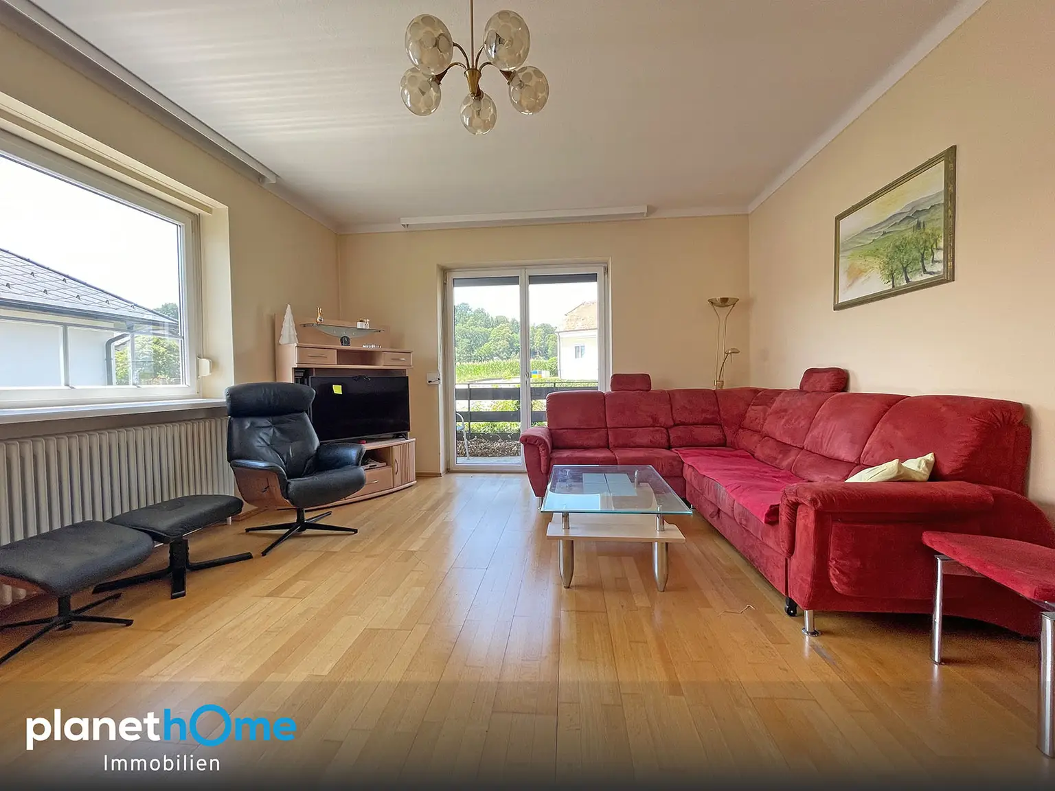 Wohnzimmer mit Terrasse