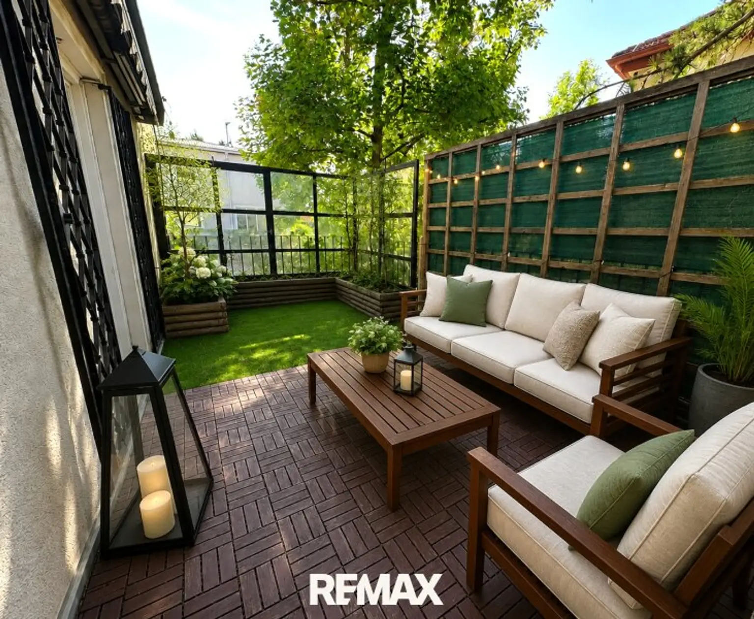 Terrasse (virtuell eingerichtet)
