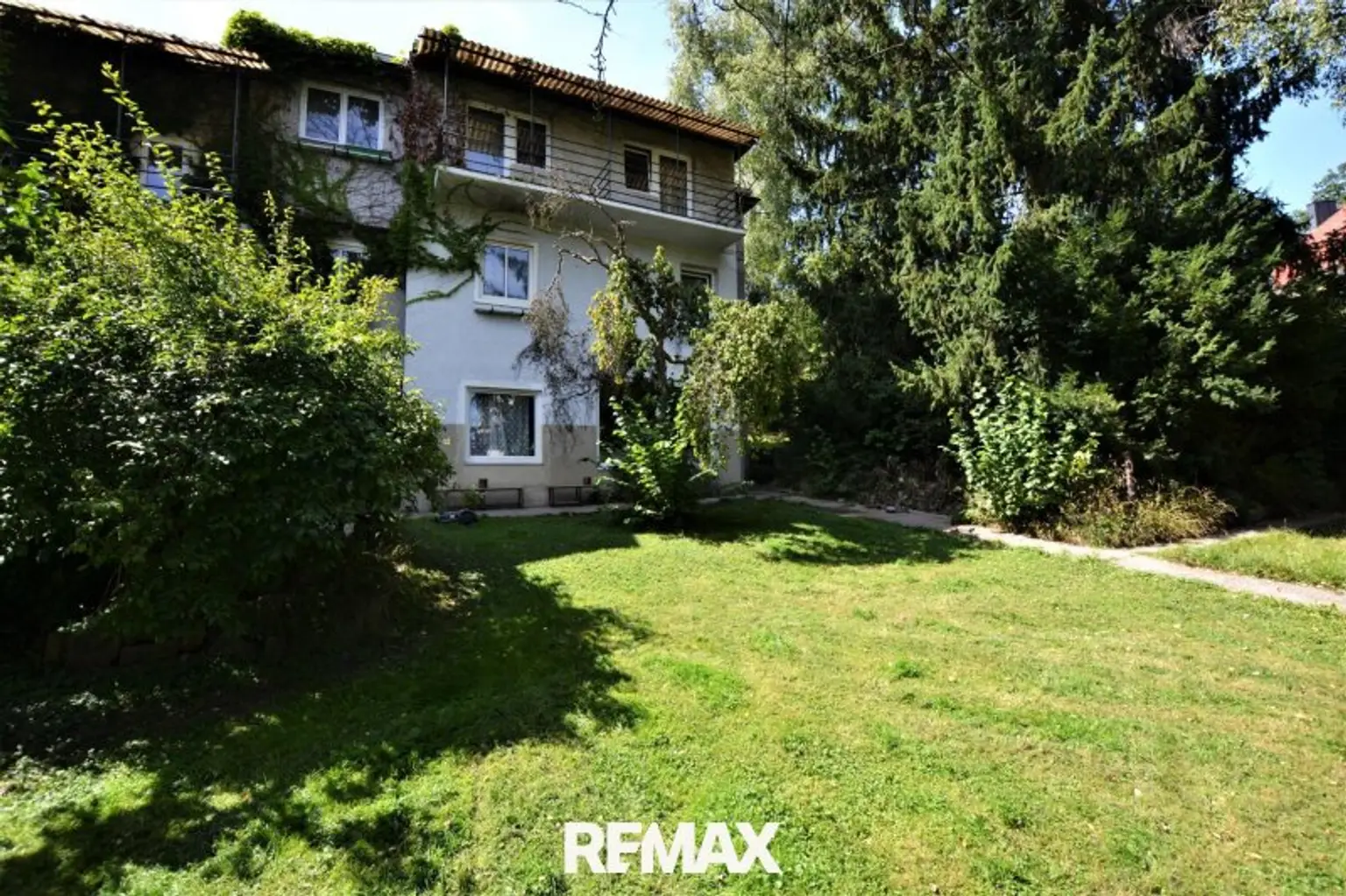 Haus 1 gartenseitig