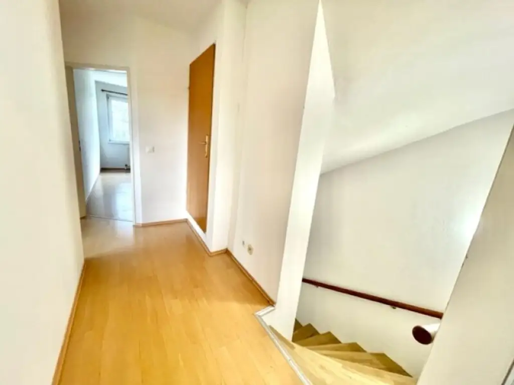 MIETOBJEKT- Wunderschönes Doppel-Haus mit herrlichen Terrassen & Garten - BRUCKHAUFEN -Nähe Donauturm - Uno- City!