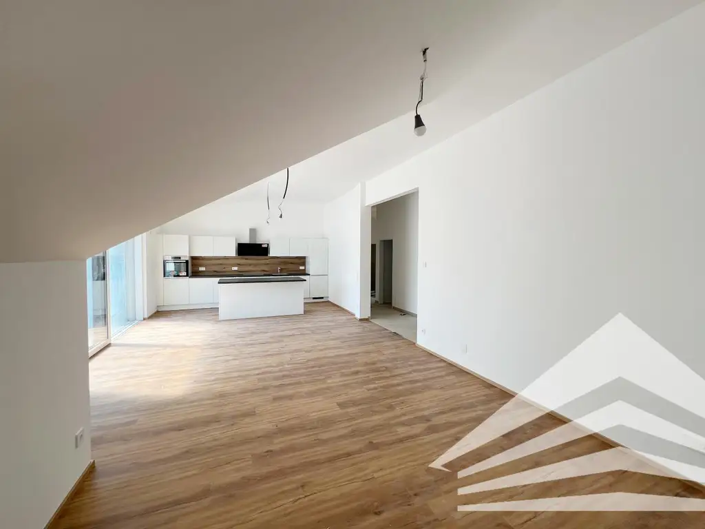 Außergewöhnliches 4-Zimmer Penthouse mit großem Balkon in Puchenau!