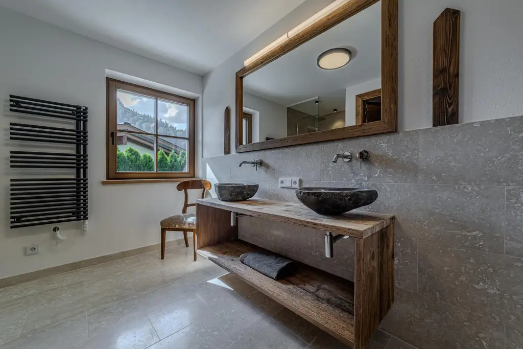 Traumhaftes Alpenchalet mit Outdoor Pool und Saunahaus