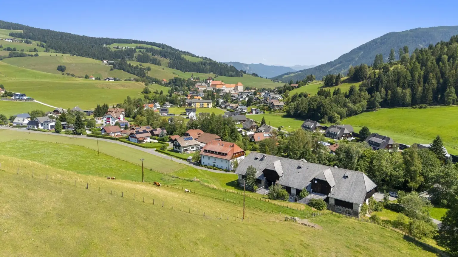 Blick zum Stift St-Lambrecht