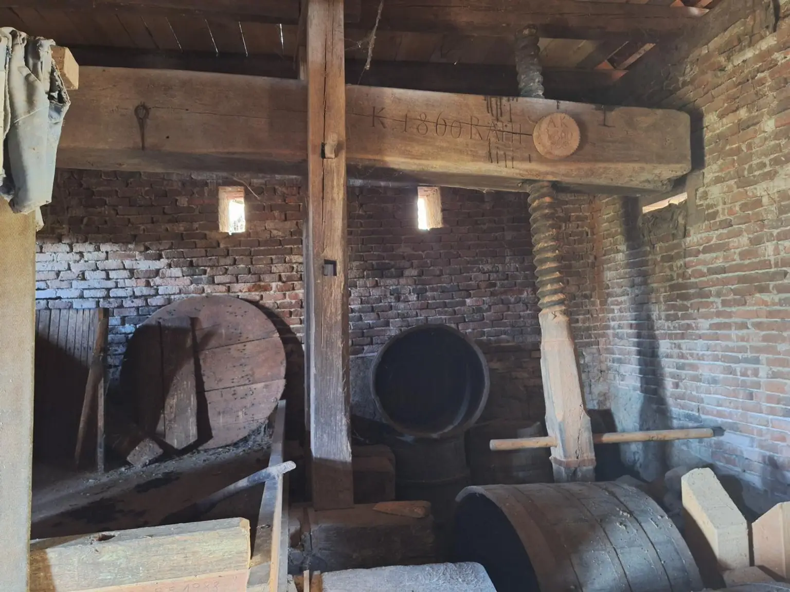 Obstpresse im Kellerstöckl