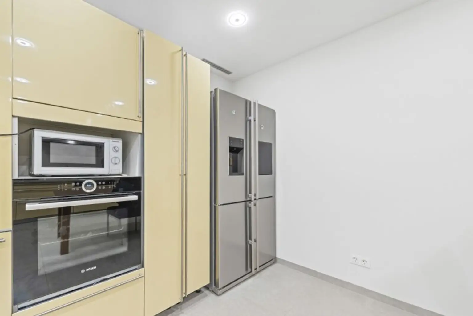 Großzügige High-End-Familienvilla der Extraklasse.