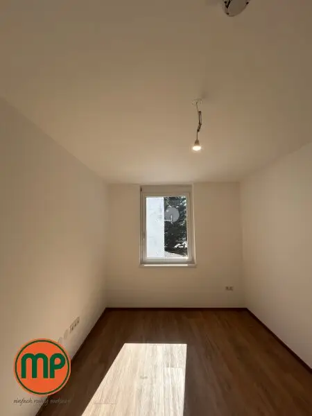 top moderne 2 Zimmerwohnung mit Balkon - einziehen und wohlfühlen!