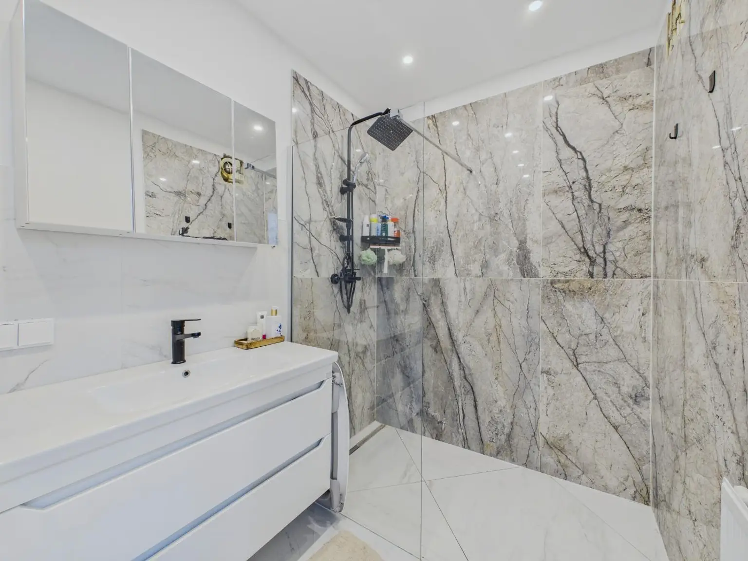 Badezimmer 4