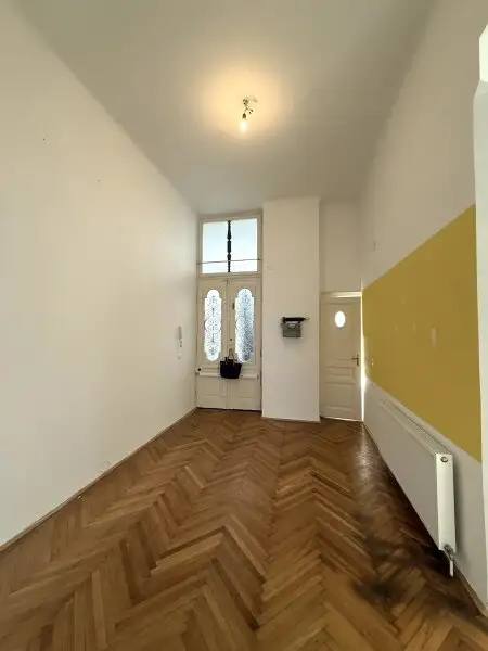 Wunderschöne AltbauWohnung in sehr guter Lage