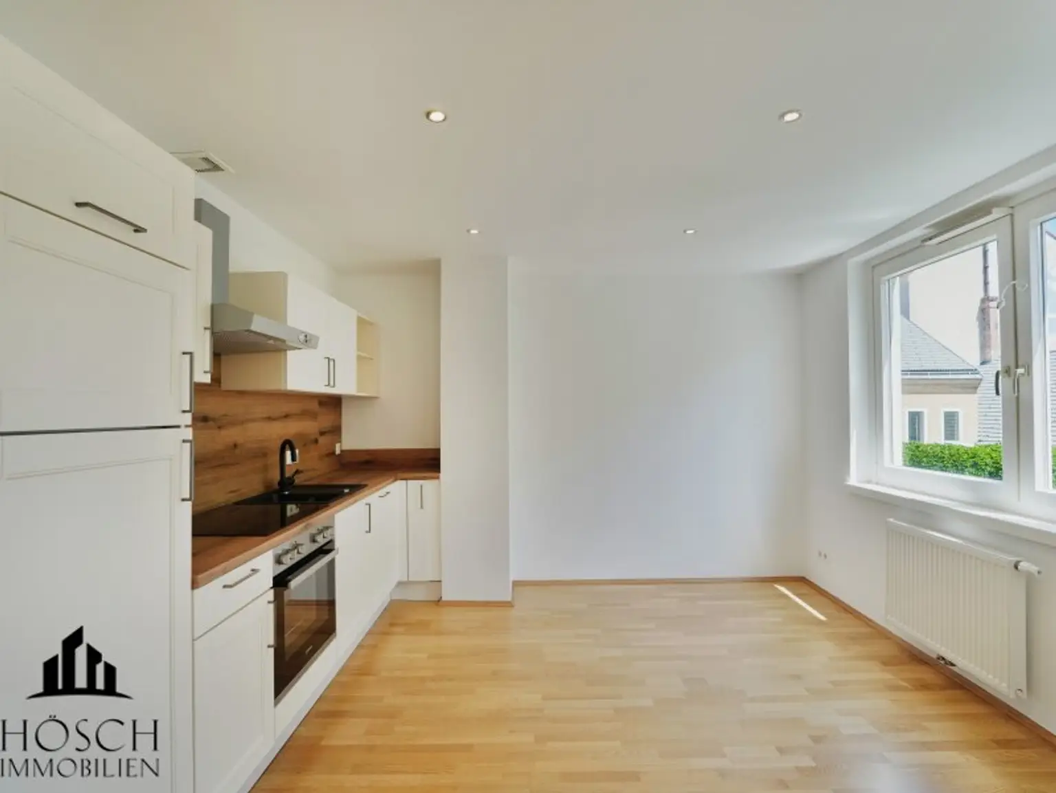 Helle, zentral begehbare 3-Zimmer-Wohnung mit Balkon in Toplage