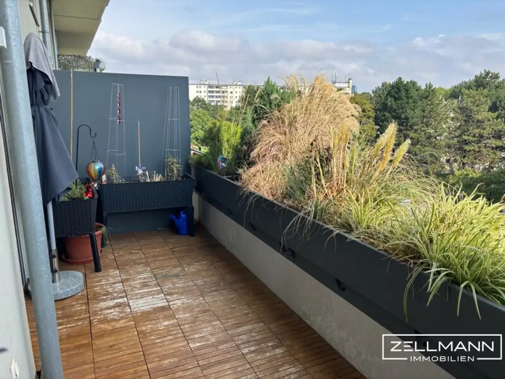 „Wohnen mit Stil: 3-Zimmer-Maisonette plus Tiefgarage“ | ZELLMANN IMMOBILIEN