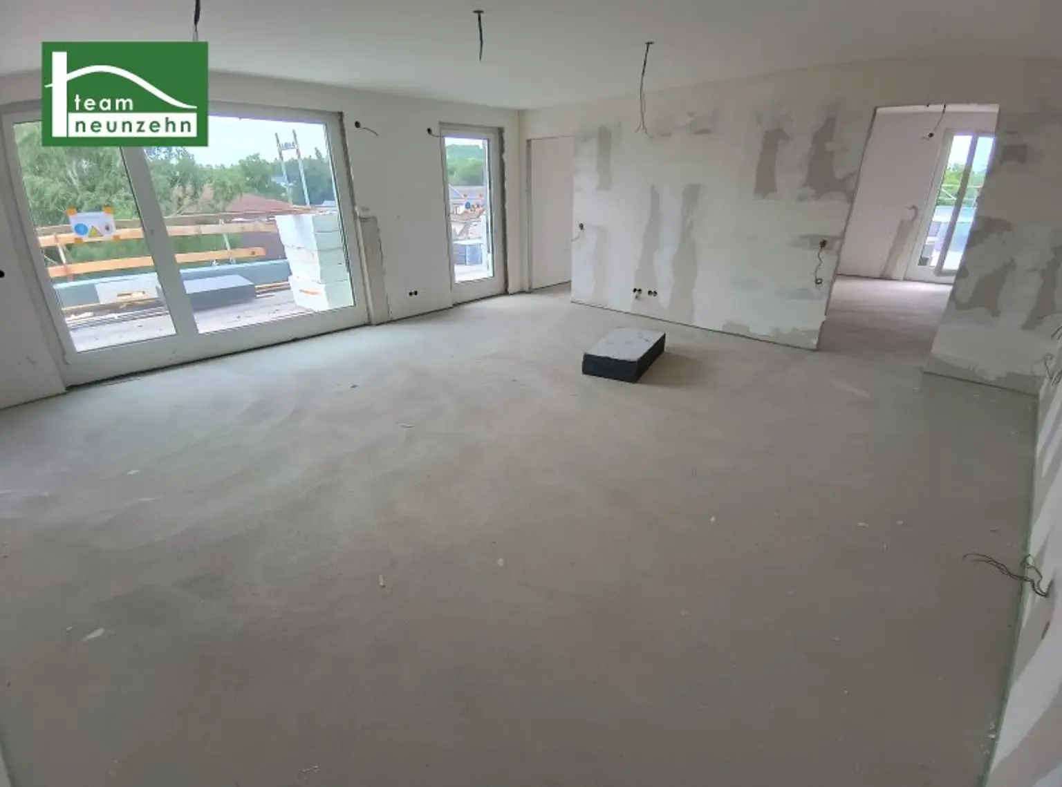 Ruheoase: Dachgeschosswohntraum mit großer privater Außenfläche inklusive Klimaanlage und Sonnenschutz! FLORIANI – Quartier am Tullnerfeld - Ruhelage mit optimaler Anbindung
