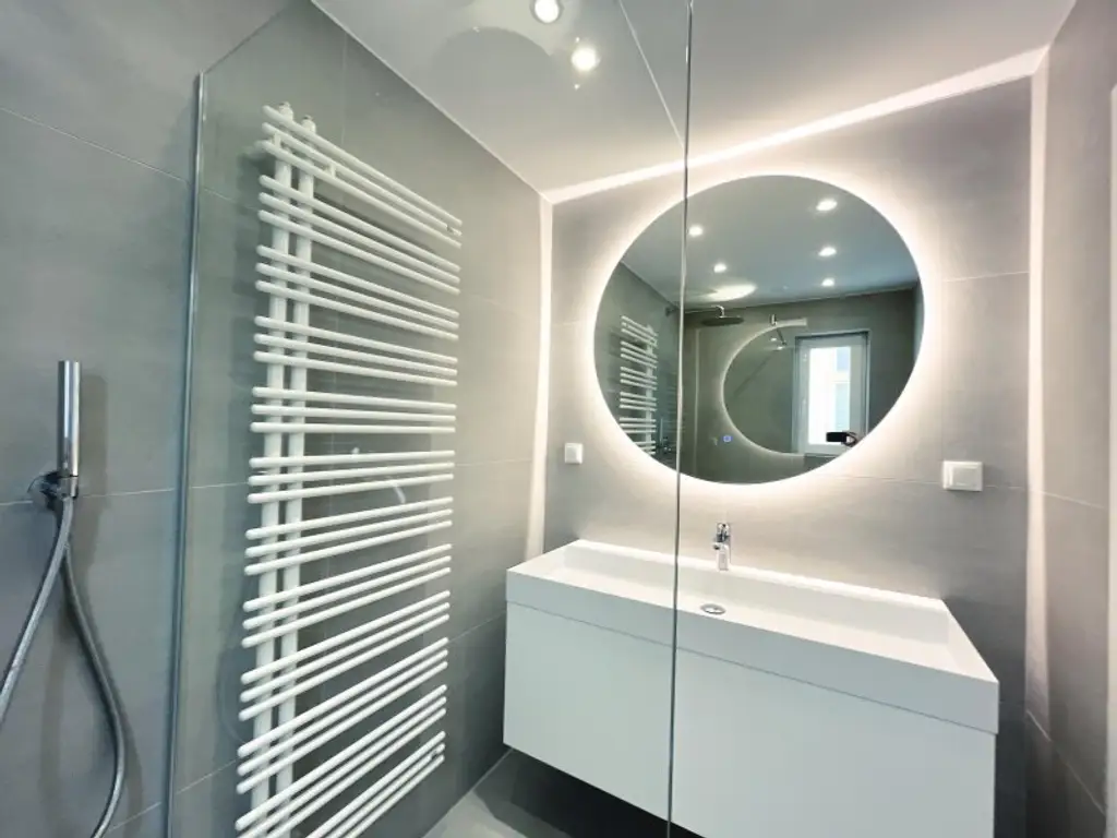 Exklusive Dachgeschosswohnung mit Galerie – 108m² Wohnfläche in ausgezeichneter Lage von Hietzing