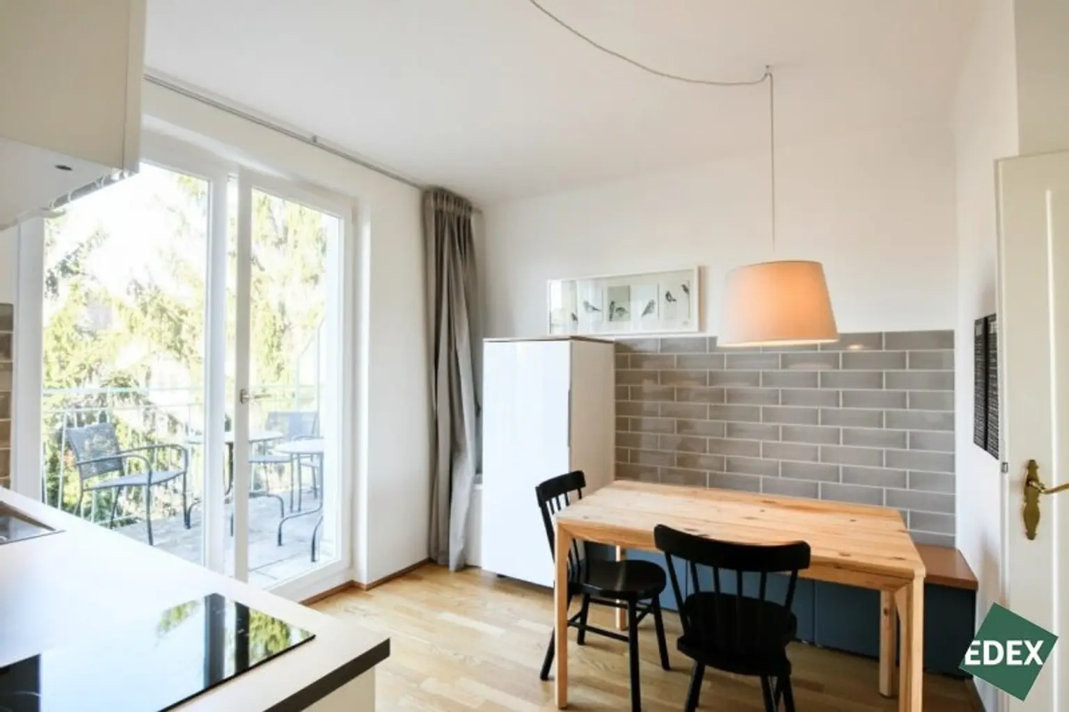 2-Zimmer-Wohnung mit zwei Balkonen in zentraler Ruhelage von Hietzing