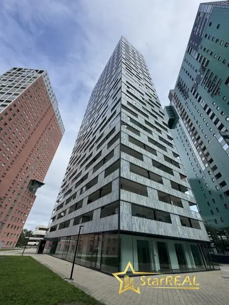 20. STOCK! TOP-WOHNUNG IM DELUGAN MEISSL TOWER. GARAGENPLATZ VORHANDEN. Sauna und Fitnessraum im Haus.