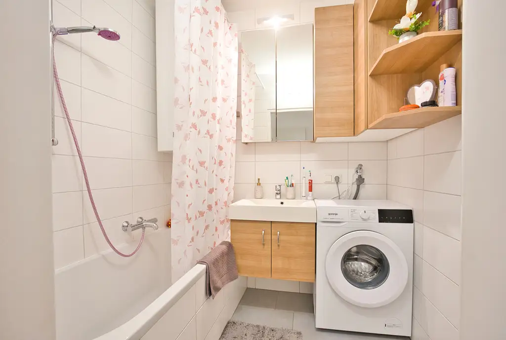 Moderne 4-Zimmer-Wohnung mit Loggia in Top-Lage! 
Europahof, Vöcklabruck