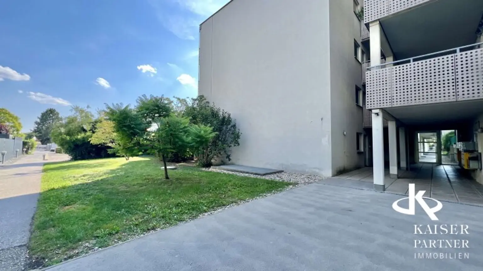Urbaner Lebenstil in Oberlaa! Sensationeller Weitblick, moderne, offene 3-Zimmer-Wohnung mit großer 12,5m² Loggia!