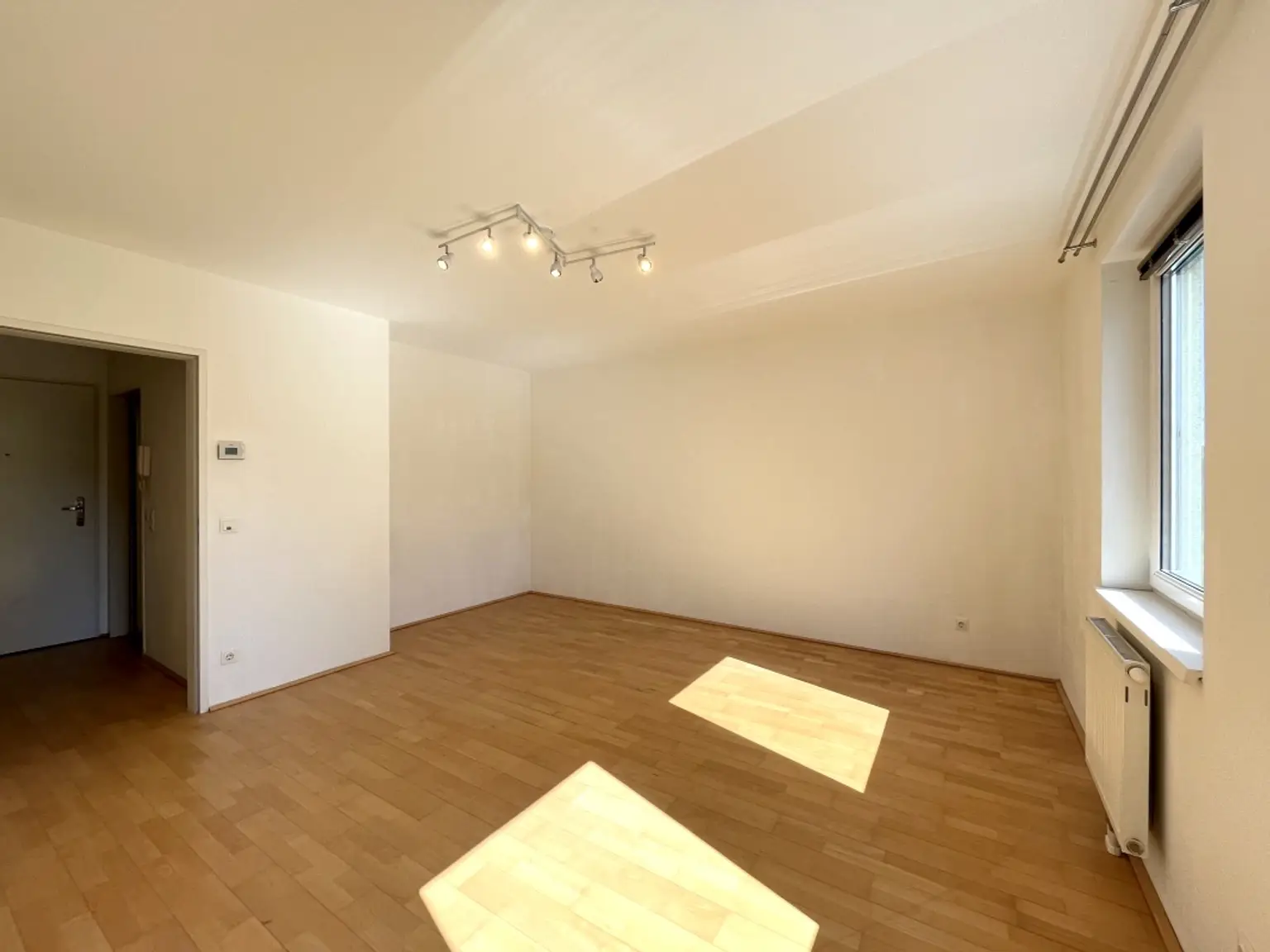 Wohnen beim Schubertpark - Helle Einzimmerwohnung in guter Lage!