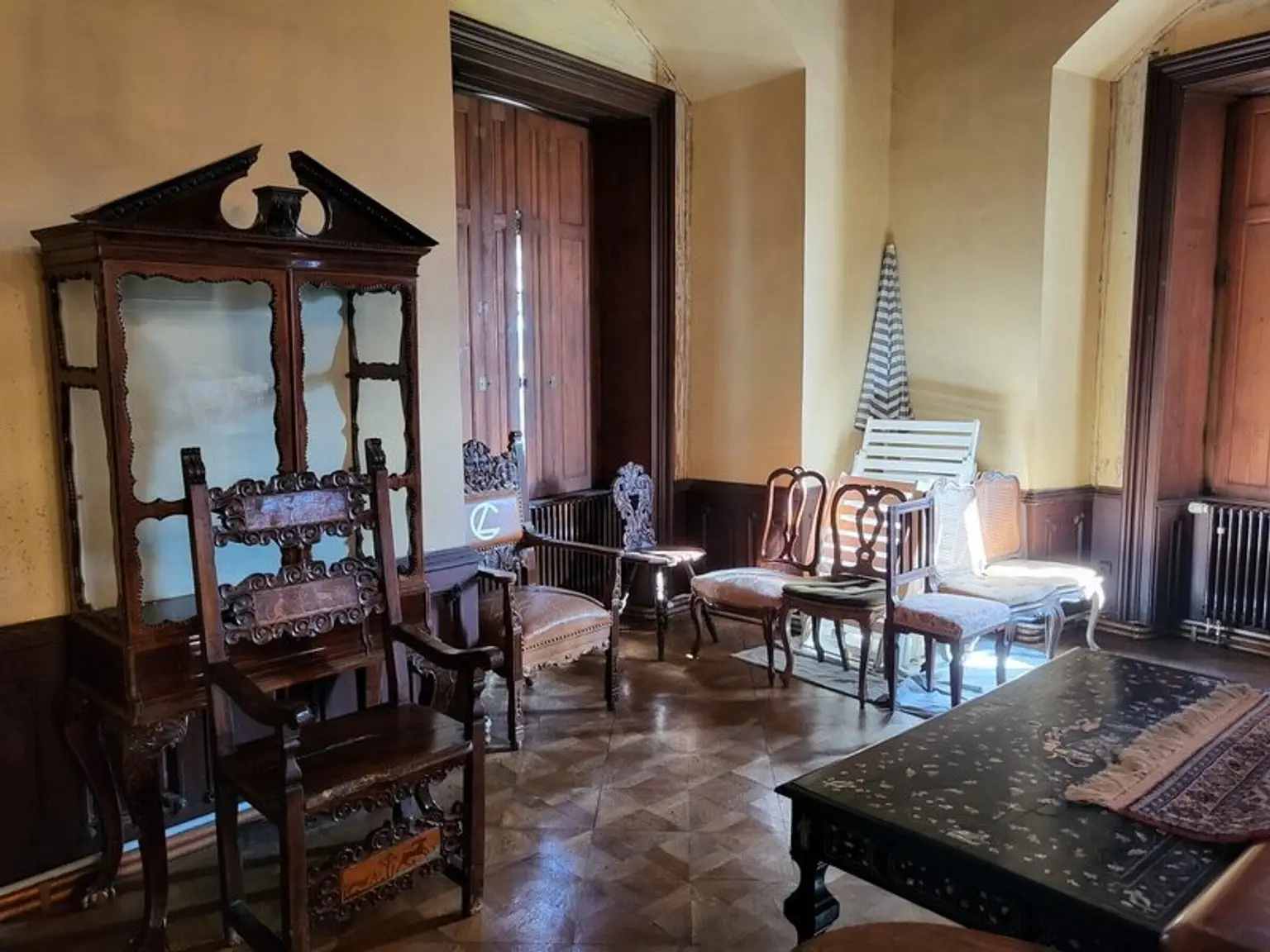 Renaissance-Schloss auf 15 ha Grund – seltene Gelegenheit für touristische Nutzung oder Family Office