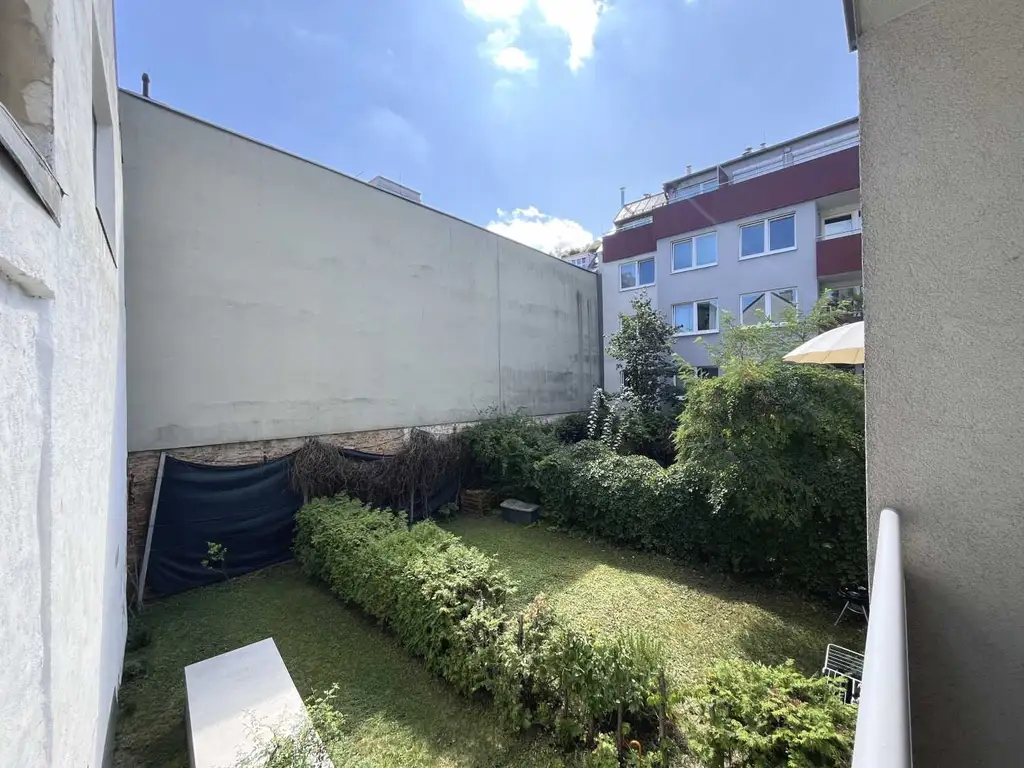 Moderne 2-Zimmer-Wohnung mit Loggia und optimaler Verkehrsanbindung!