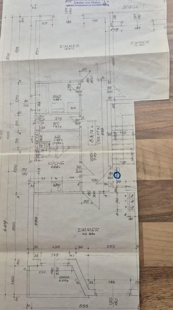 SEHR GEPFLEGTE 3 ZIMMER WOHNUNG MIT LOGGIA
