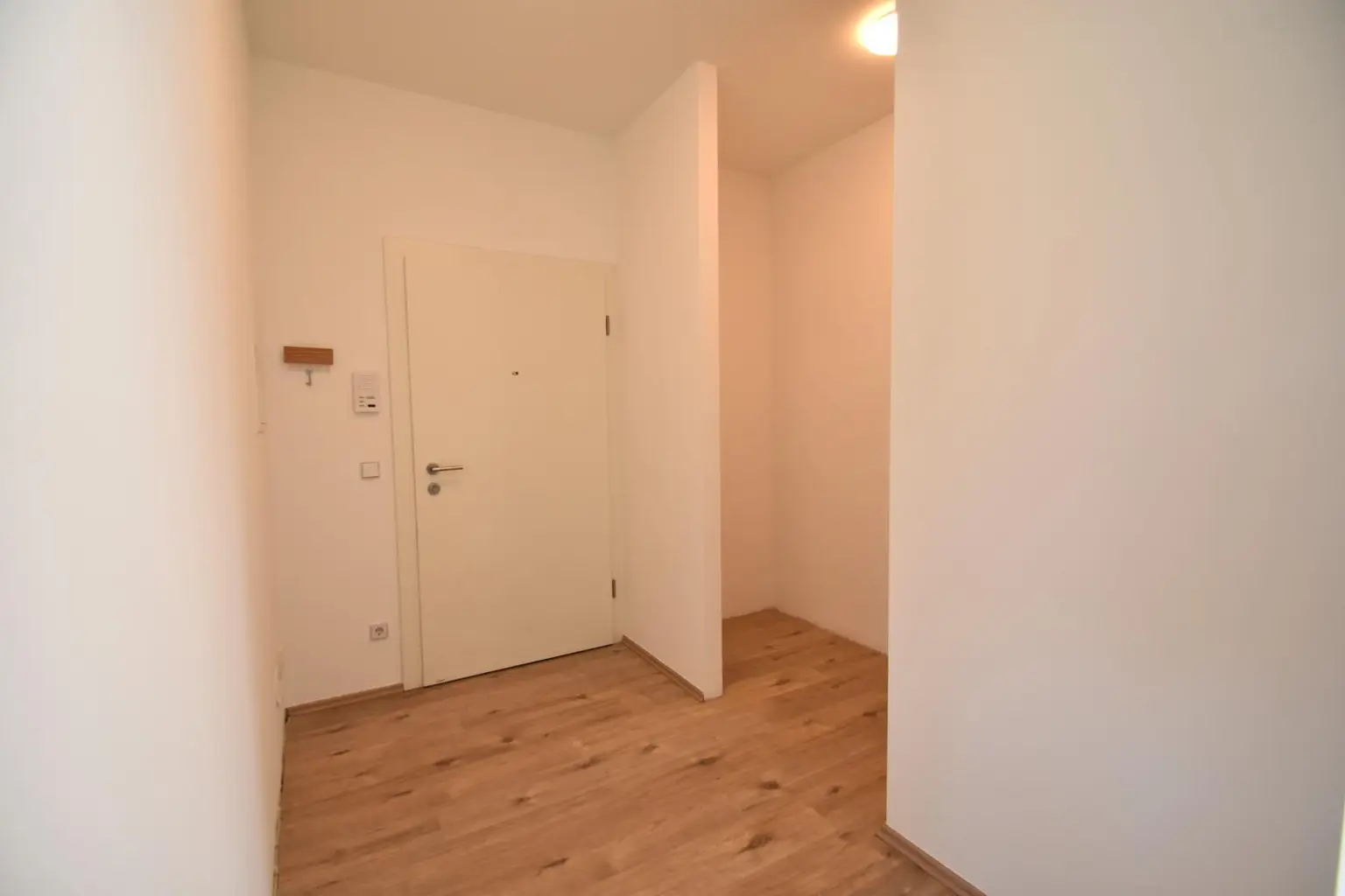 Modern sanierte 2-Zimmer Wohnung im Ortszentrum