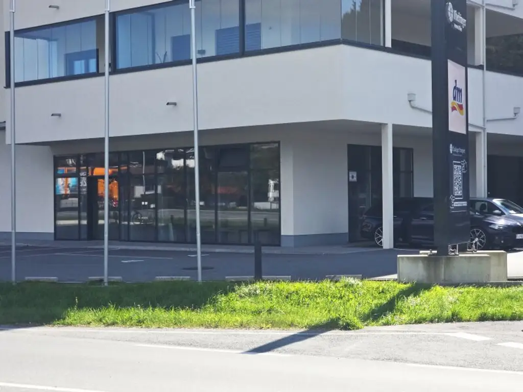 Lage, Lage, Lage...Geschäft/Büro/Praxis...wir haben die Räume für Ihre Idee in Volders!