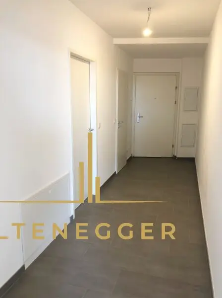 Helle 2-Zimmer Wohnung mit Terrasse im 3. Stock - für Singles oder Paare