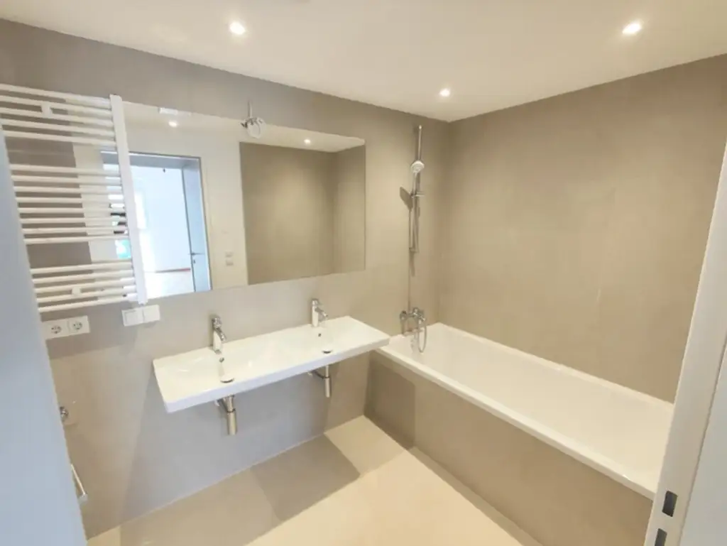 Neubau 3-Zimmer-Erstbezug mit Loggia im 5. Liftstock - Top68