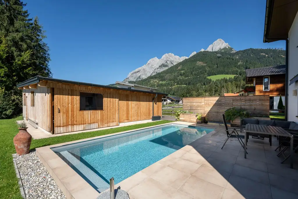 "Modern Living Zistelberg" – Einfamilienhaus in Pfarrwerfen!