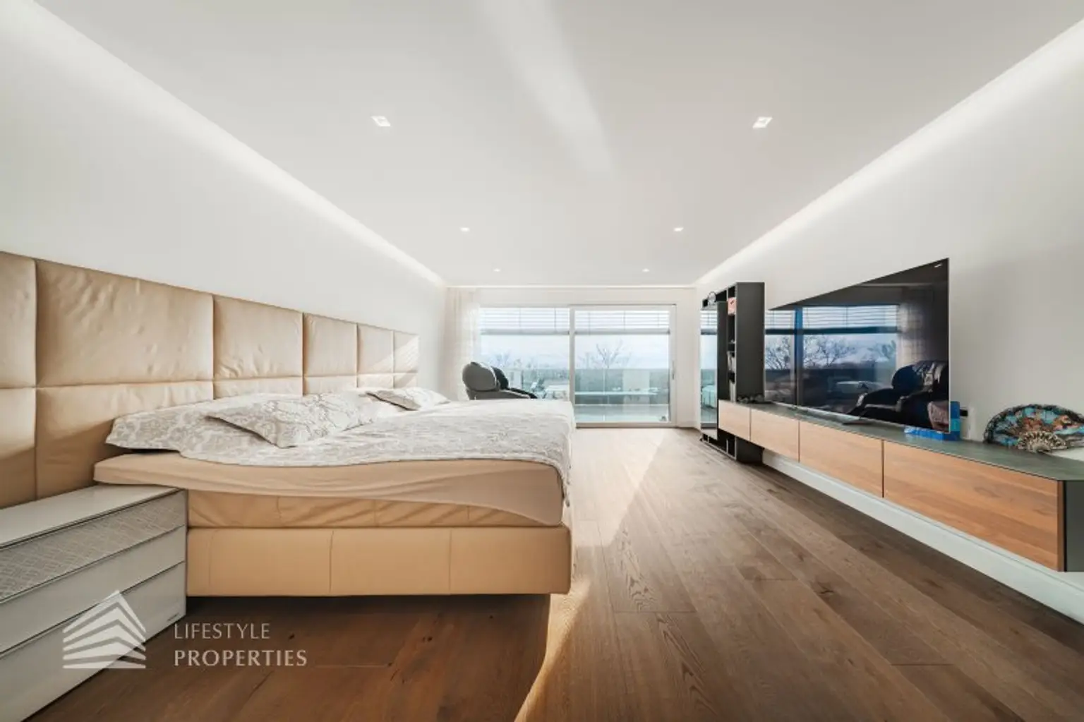 Grandiose Luxusvilla mit Pool - Ihr Rückzugsort Nähe Wienerberg